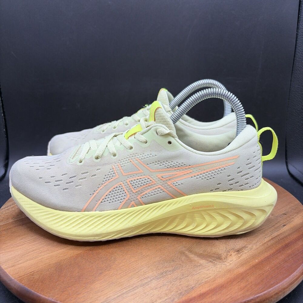 Asics Gel Excite 10 Women Size 7 Running Shoes Yellow Green Sneakers 1012B418